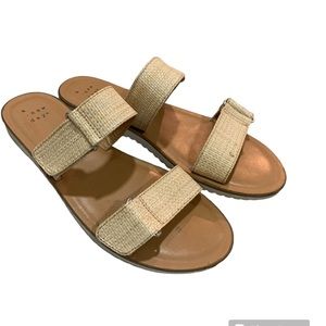 A new day Sandals sz 6.5